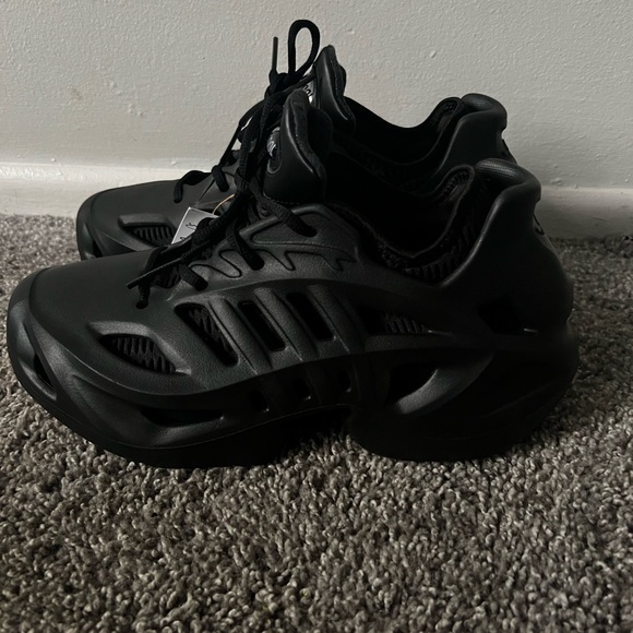 New Adidas Black Climacool Athletic Shoes - Picture 2 of 6